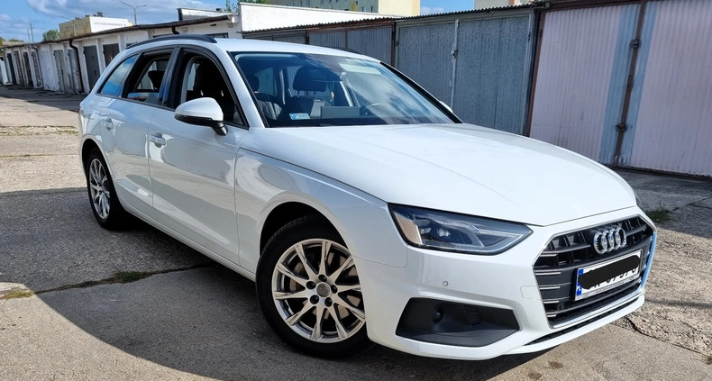 Audi A4 cena 115000 przebieg: 150000, rok produkcji 2019 z Włocławek małe 172